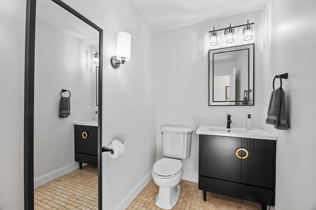 Photo of 101 Diniz Drive