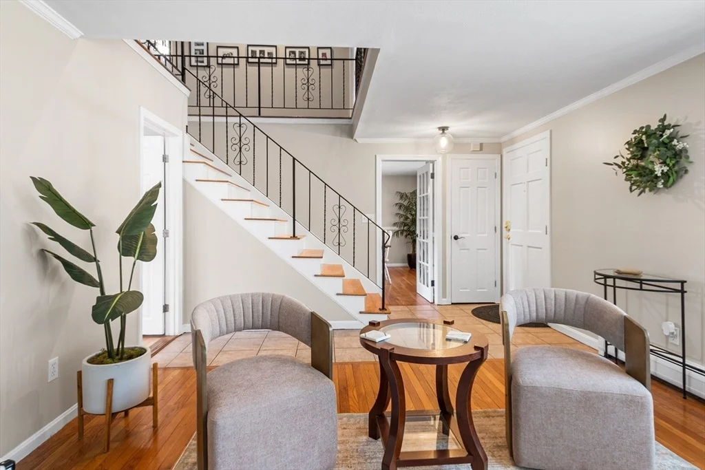 Photo of 451 Linebrook Road