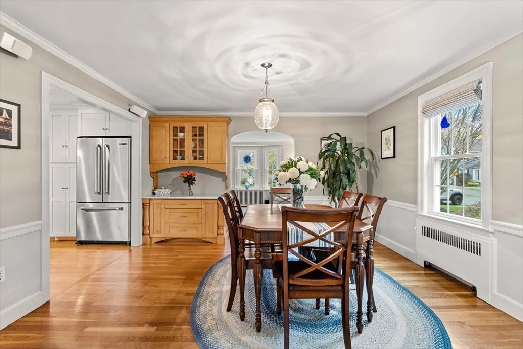 Photo of 23 Sevinor Rd