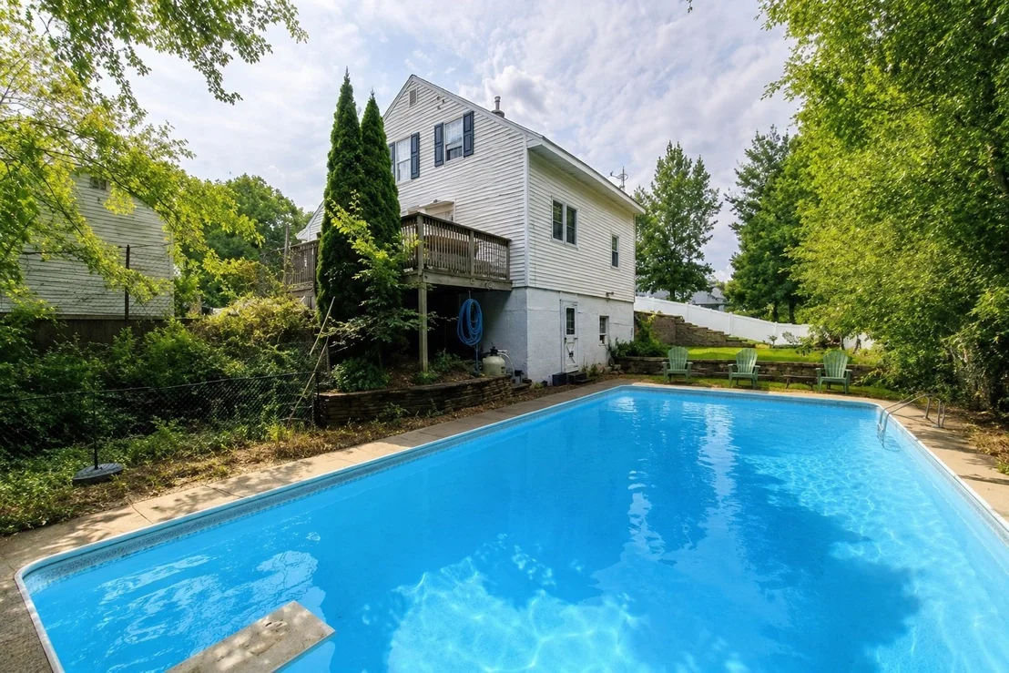 Photo of 22 Oneida