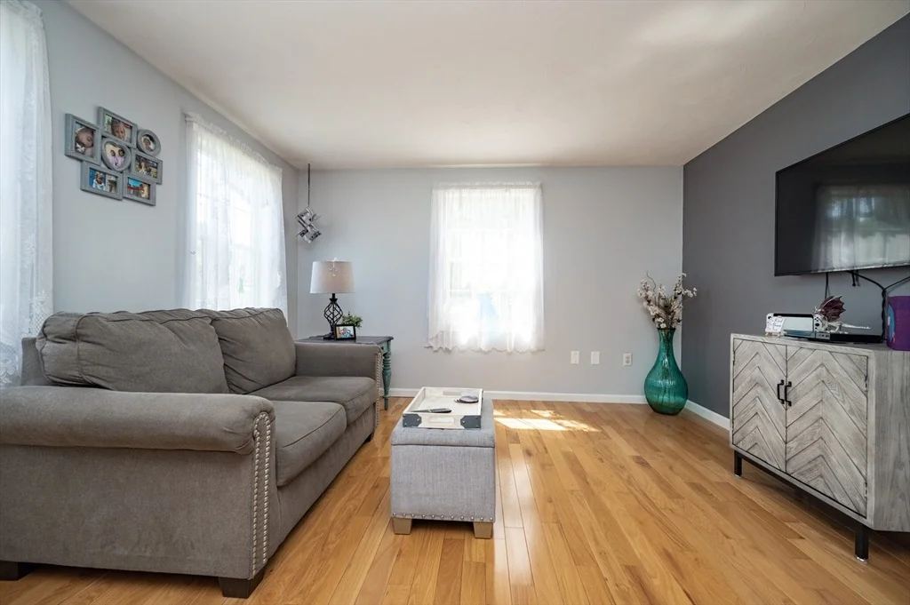 Photo of 2 Garden St