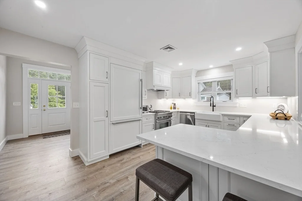 Photo of 24 Cove St