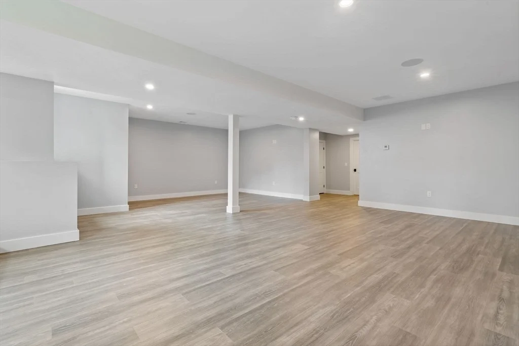 Photo of 17 Highclere Rd