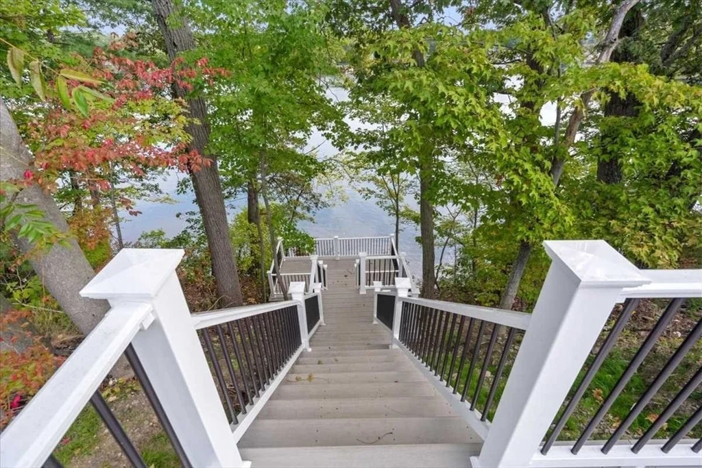 Photo of 241 Lake Ave