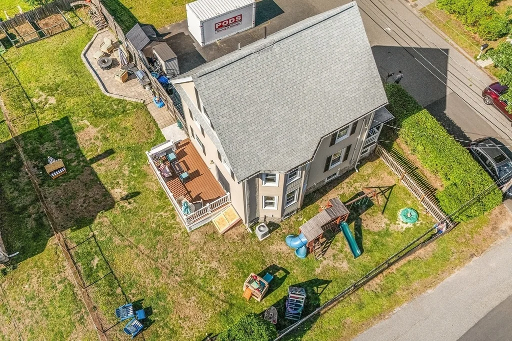 Photo of 19 Laconia Ave