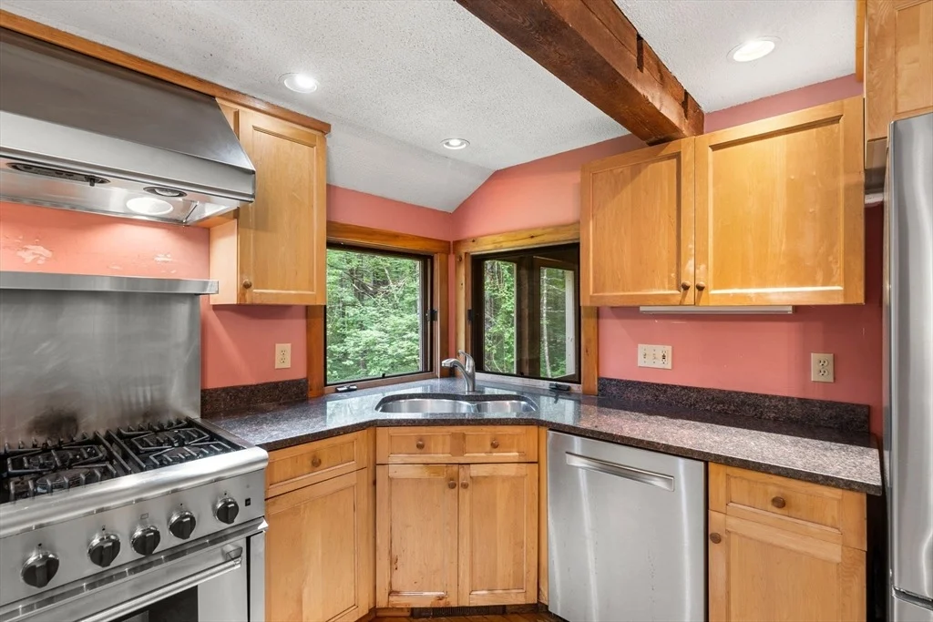Photo of 124 Raddin Rd