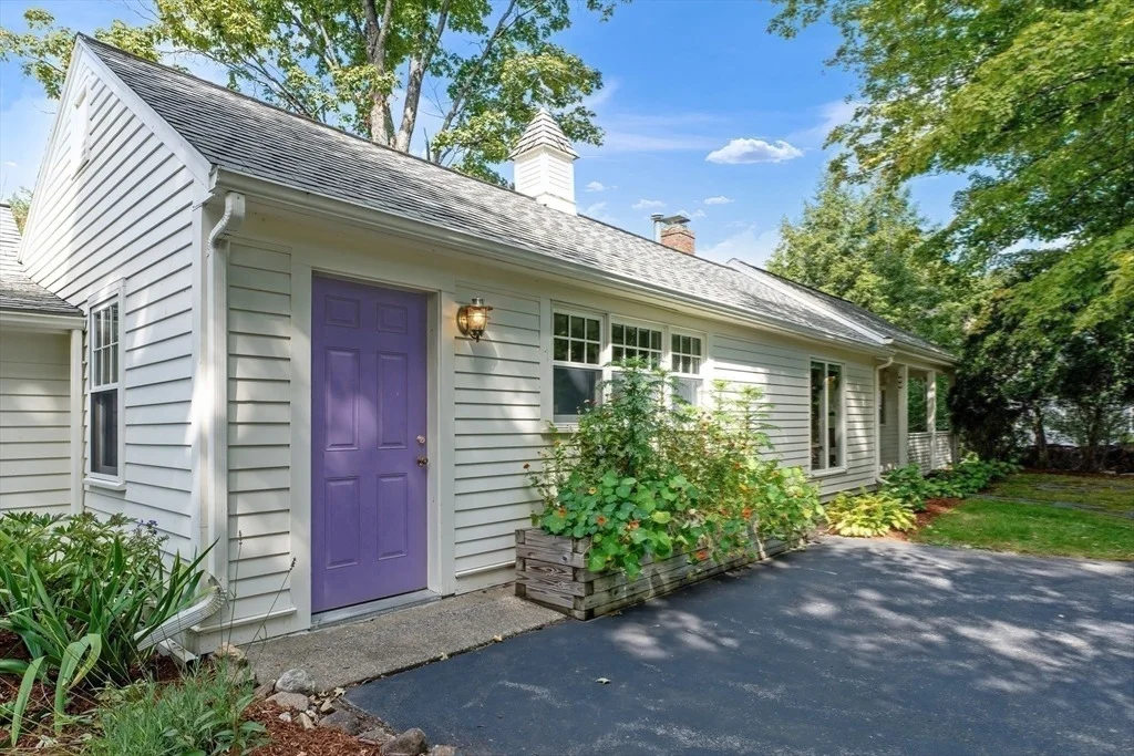 Photo of 459 Sargent Rd