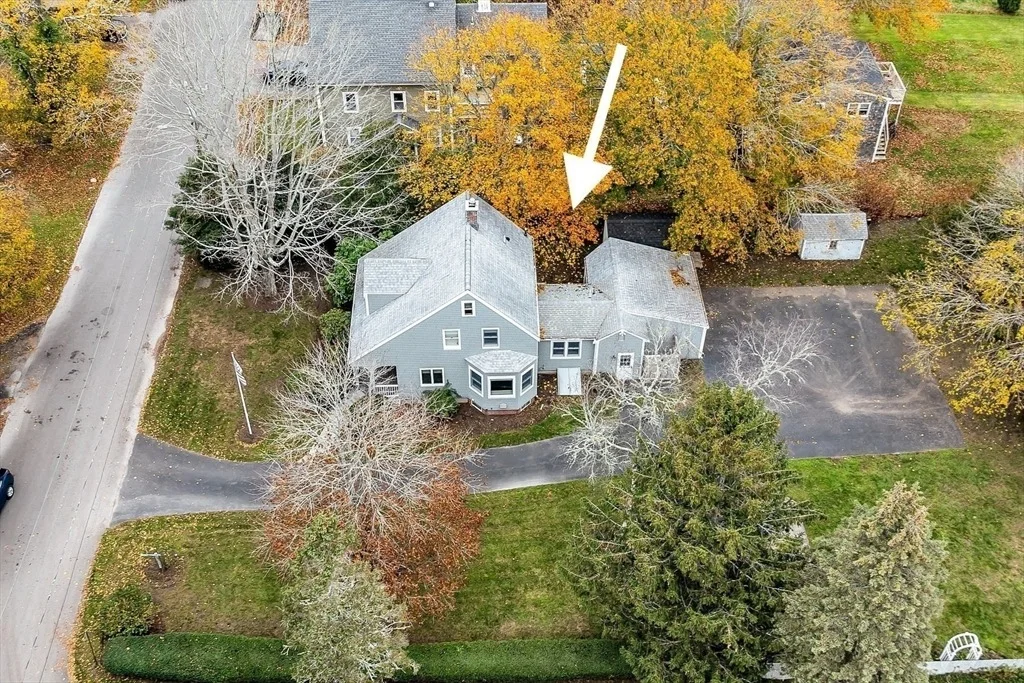Photo of 38 Old Bridge Rd.