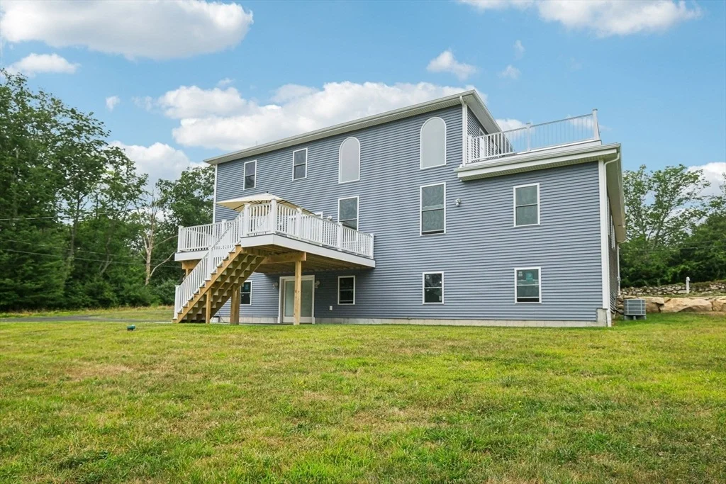 Photo of 920 Drift Road