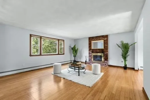 Photo of 135 Forest Avenue