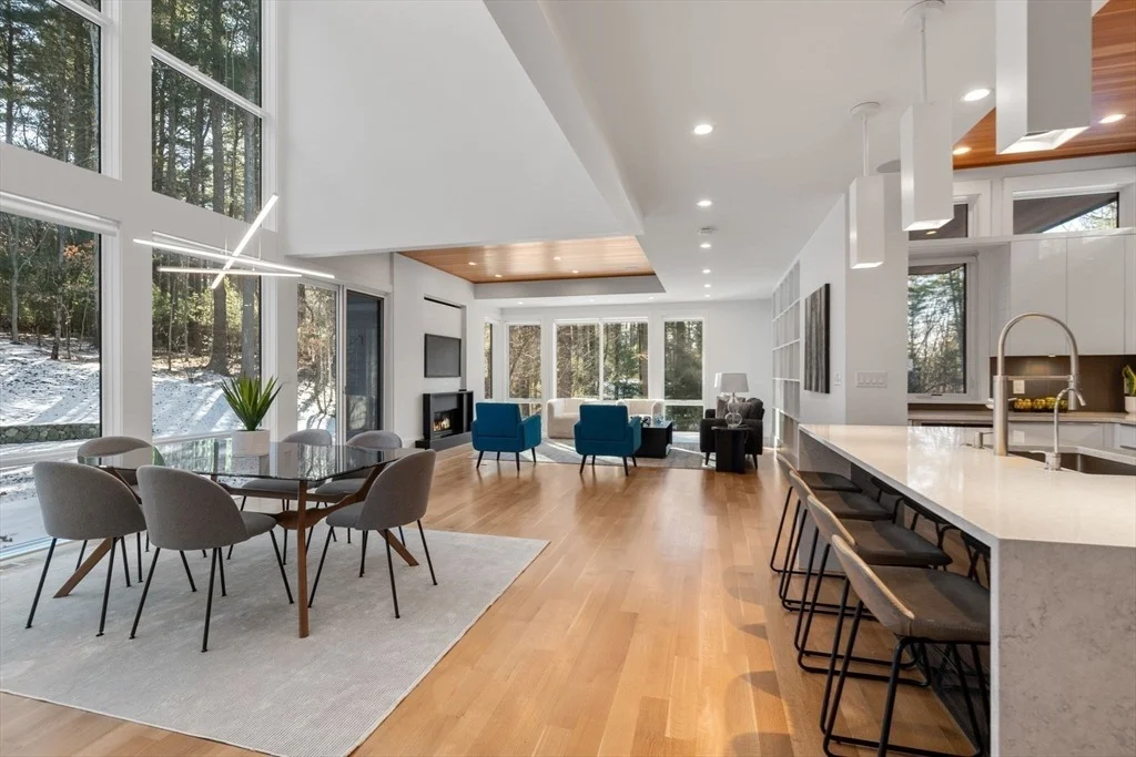 Photo of 77 Kings Grant Road