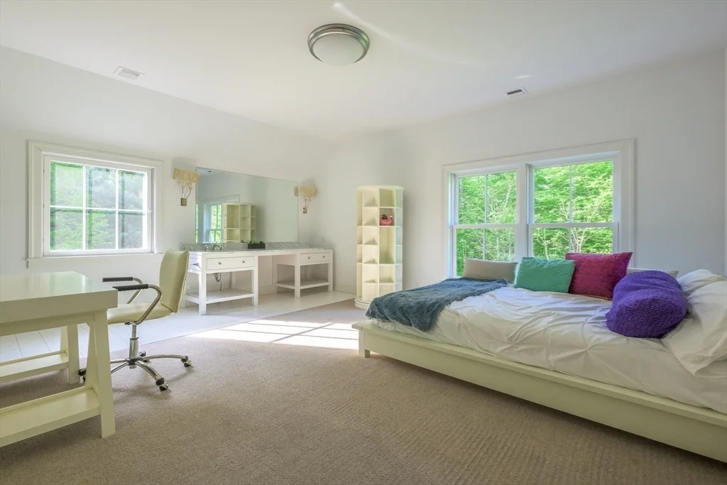 Photo of 163 Nagog Hill Rd