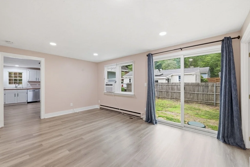 Photo of 18 Fuller Ave