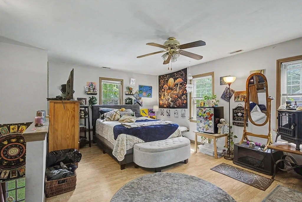 Photo of 166 Summer St