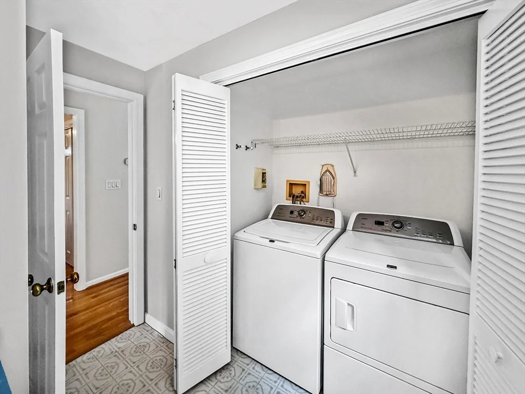 Photo of 21 Burnside Ln