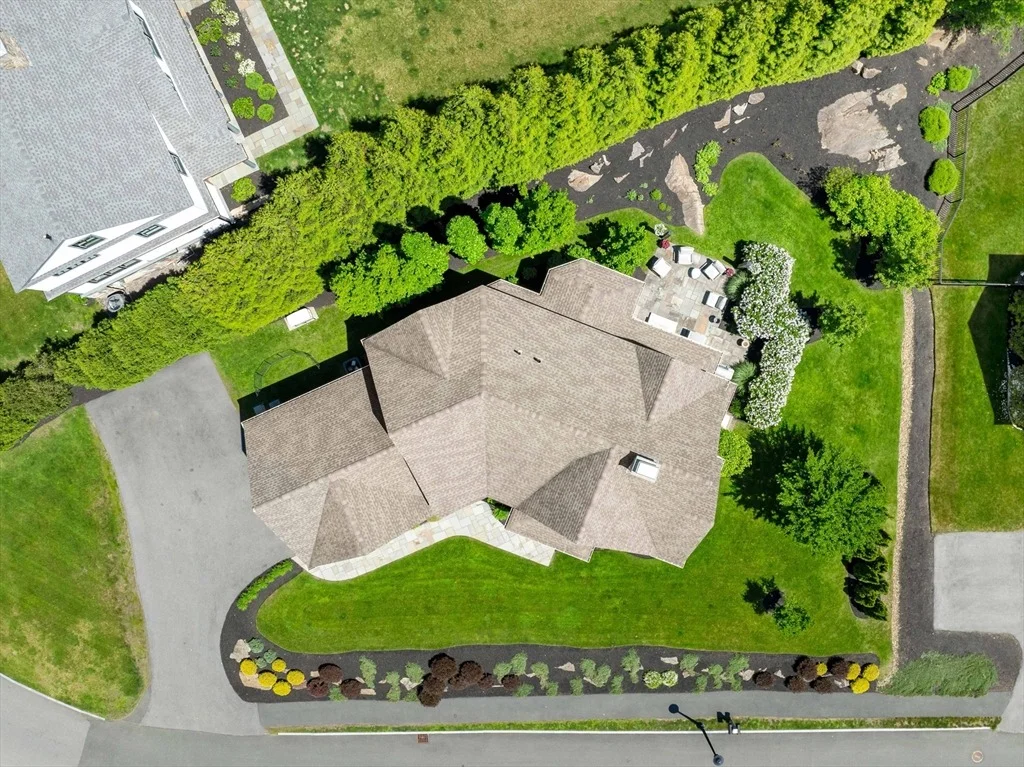 Photo of 45 Whitehall Cir