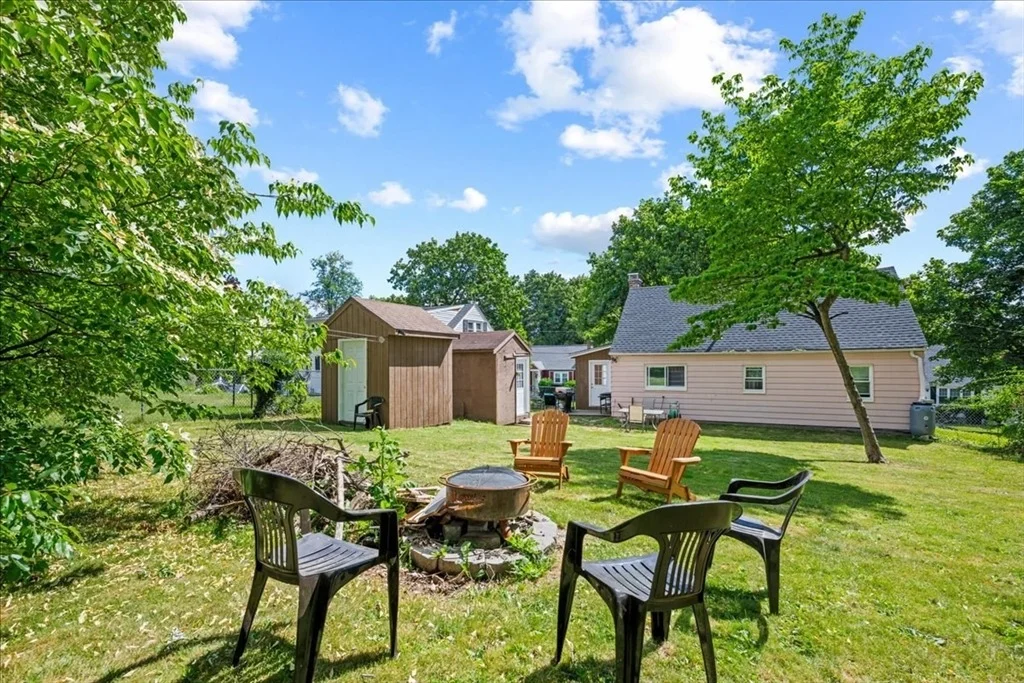 Photo of 27 Lavallee Ter
