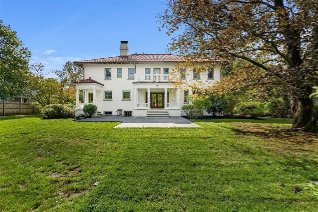 Photo of 2 Ocean Avenue