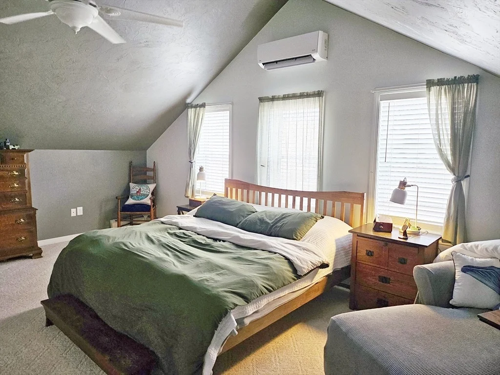 Photo of 10 Campbell Rd
