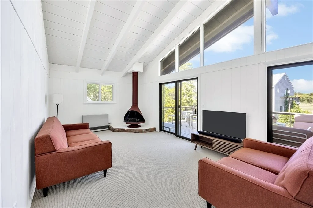 Photo of 128 Whippoorwill Cir
