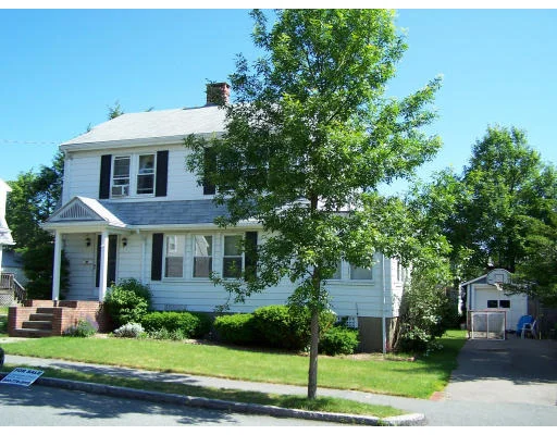 Photo of 26 Estabrook Road