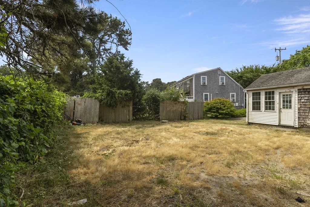 Photo of 6 Elliot Dr