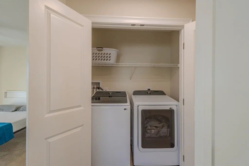 Photo of 26 Iris Ln