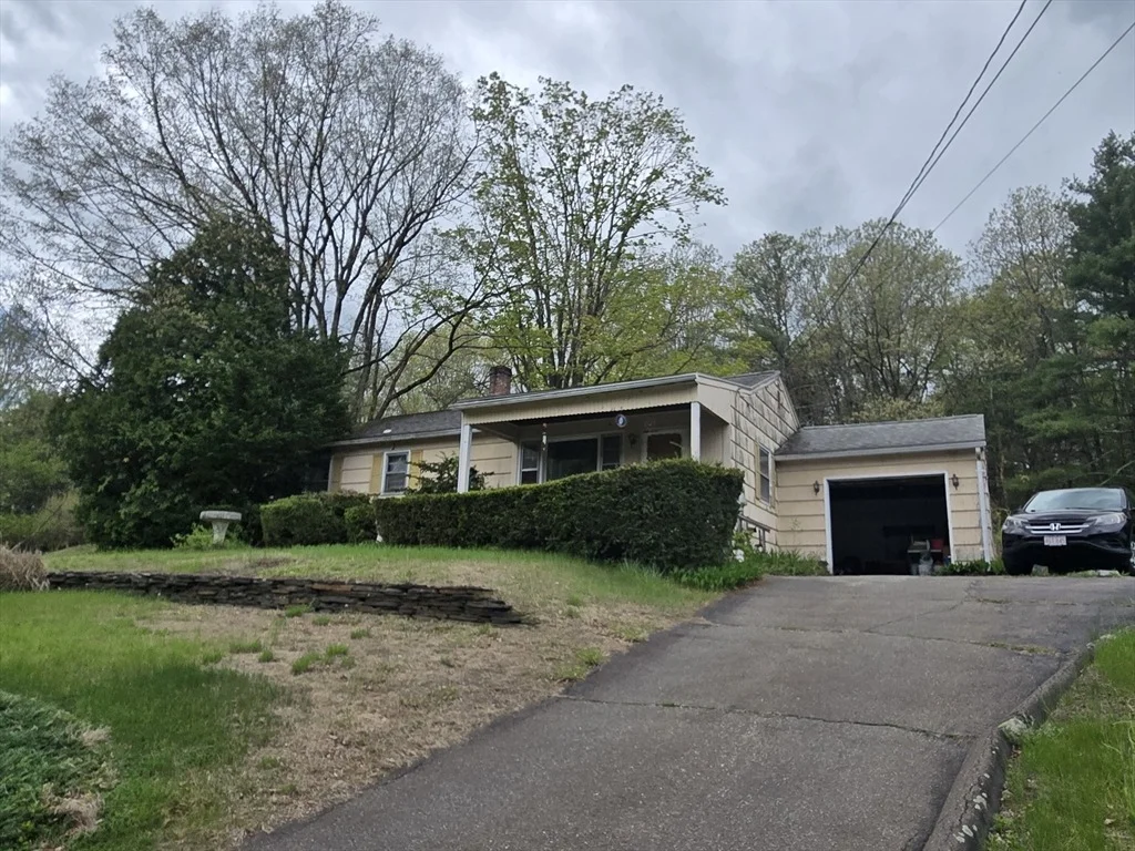 Photo of 242 Hendrick St