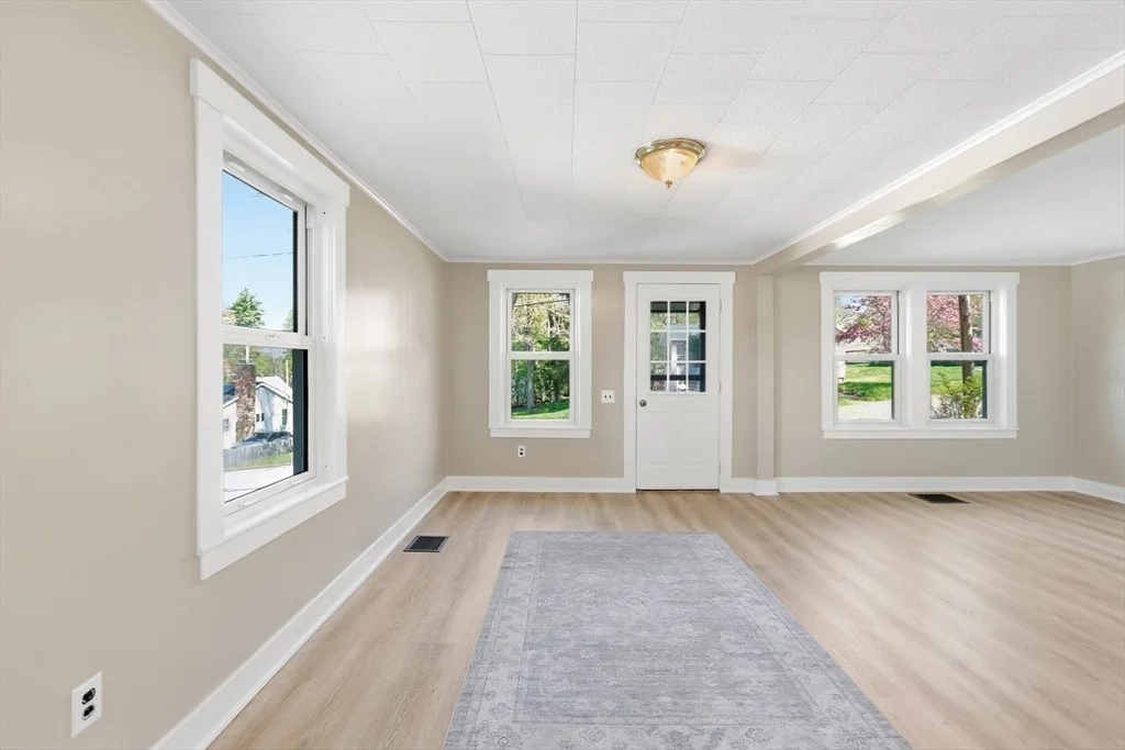Photo of 123 Wilson Ave
