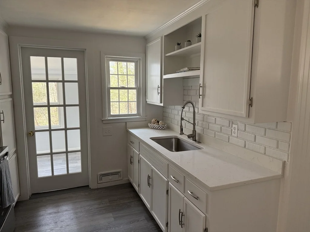 Photo of 41 Oak Crest Road