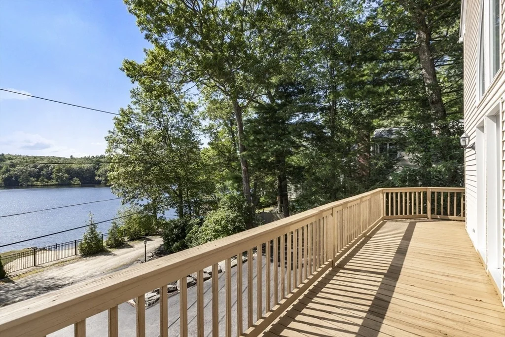 Photo of 19 Laurel Glades