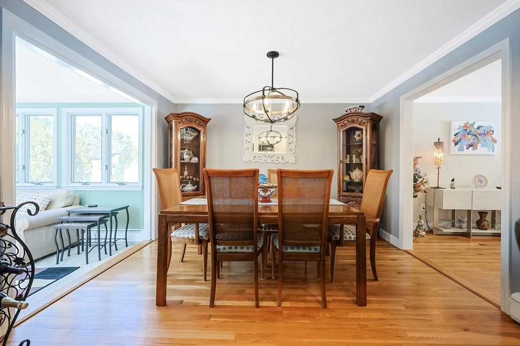 Photo of 3 Vaillencourt Dr