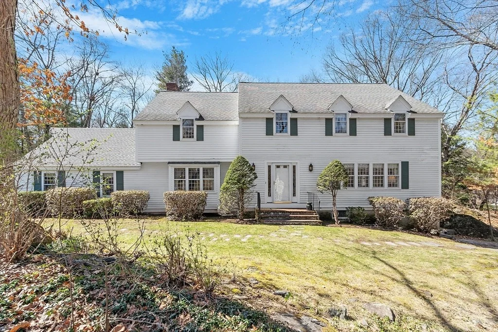 Photo of 16 Stonehill Rd
