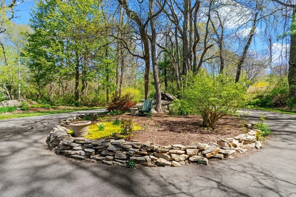 Photo of 121 Brook St