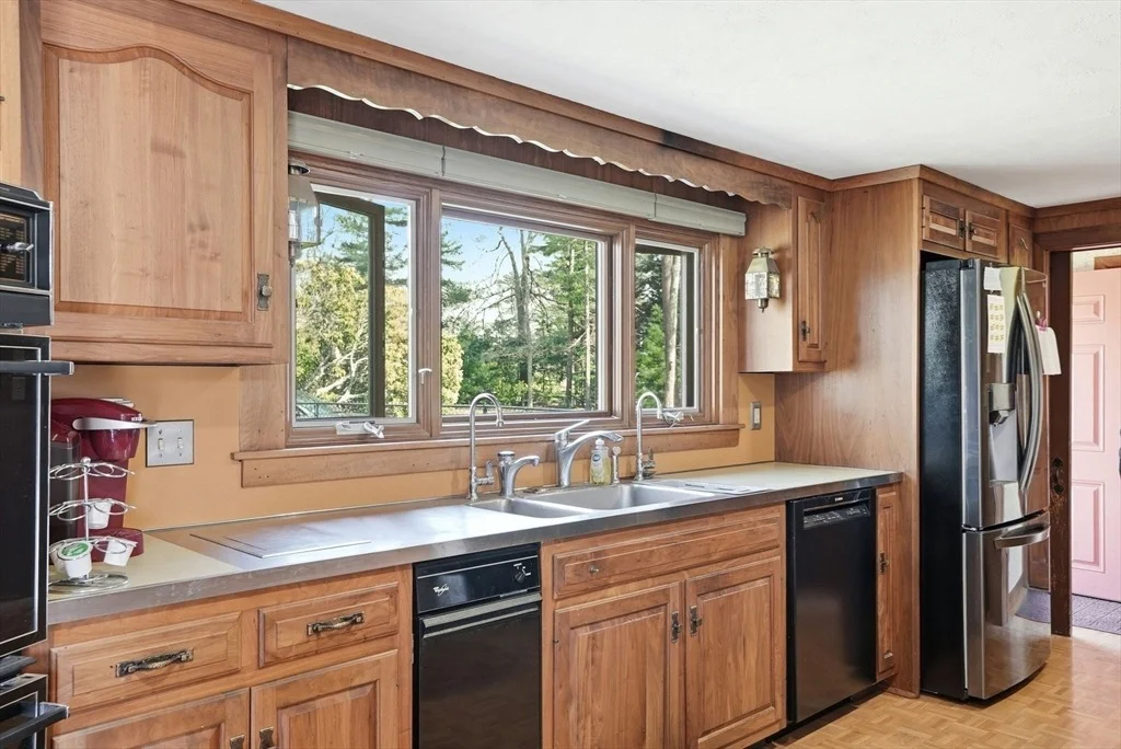 Photo of 234 Converse Rd