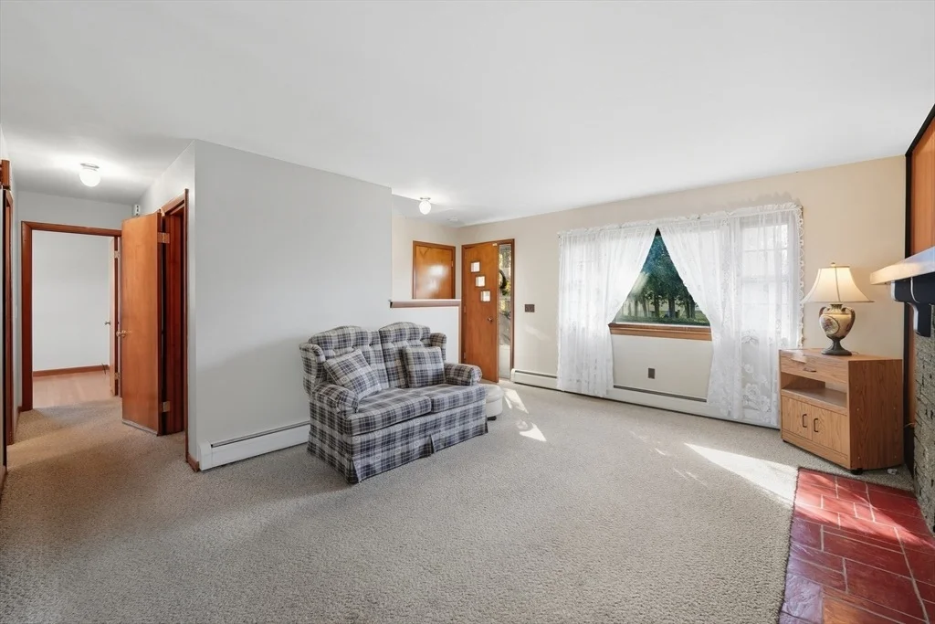 Photo of 66 Wayfield Ave.