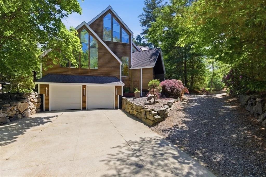 Photo of Unit 51 at 51 Deer Path