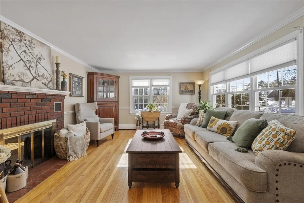 Photo of 38 Knower Rd