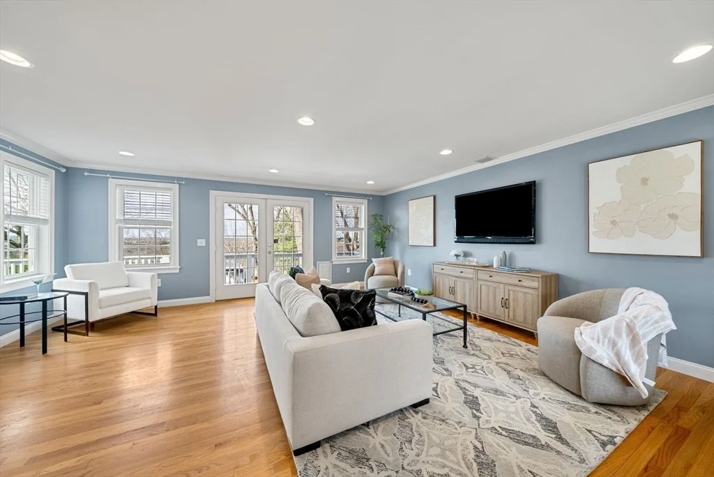 Photo of 166 Hillcrest Road