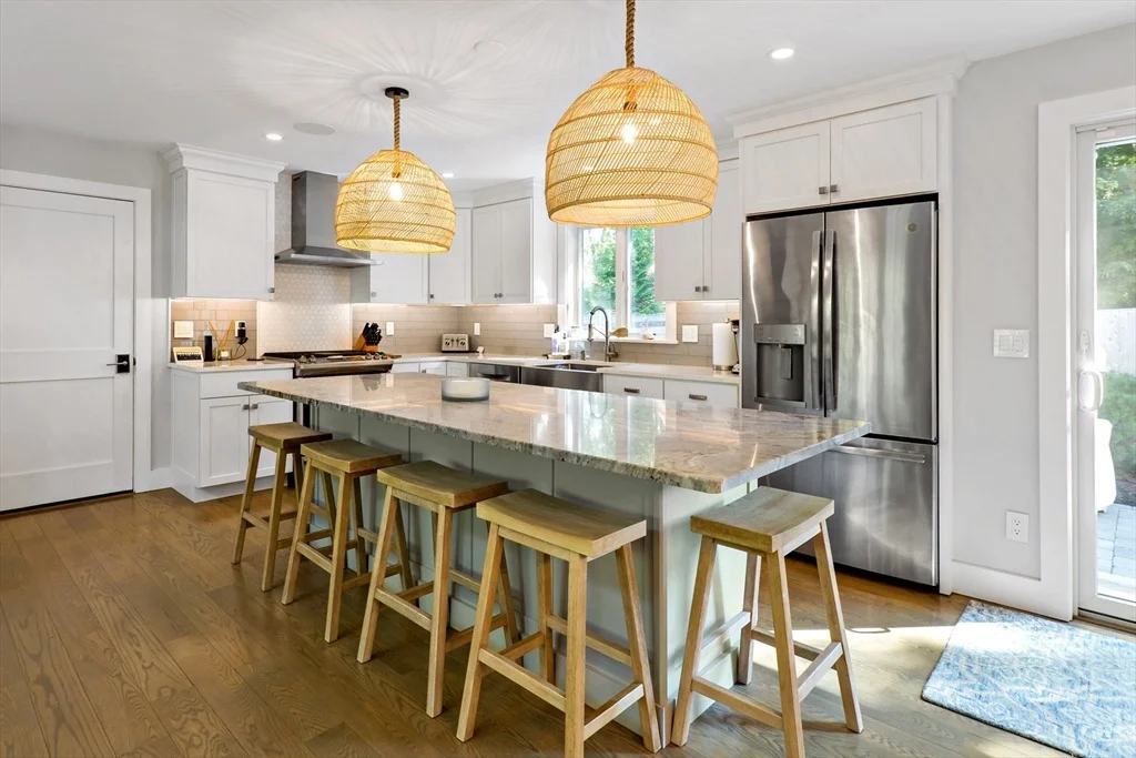 Photo of 564 Cotuit Bay Drive