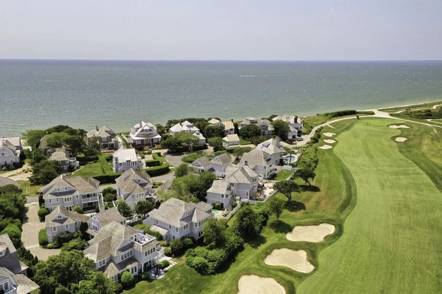 Photo of 125 Shore Dr W