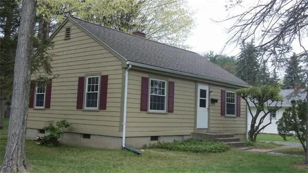 Photo of 100 Holyoke St