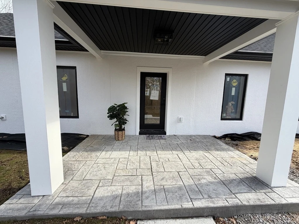 Photo of 16 Smith Hanson Rd