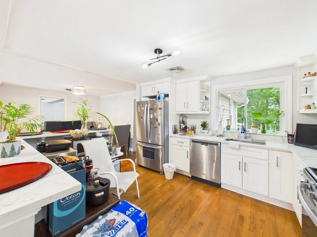 Photo of 15 Sunset Dr