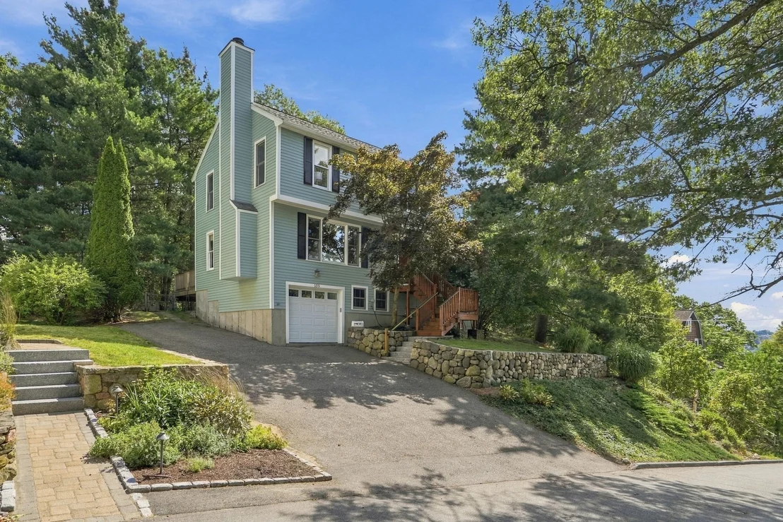 Photo of 159 Brattle Street