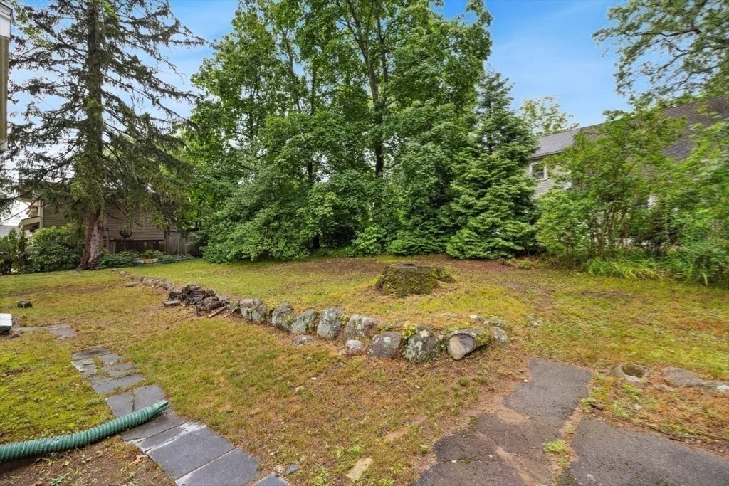 Photo of 71 Winthrop Ave