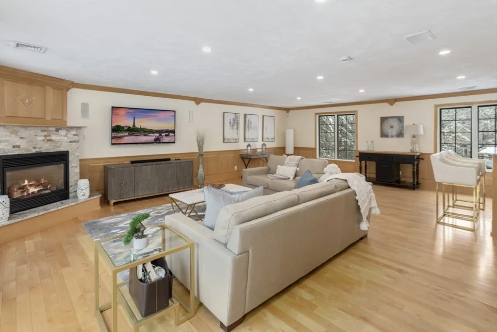Photo of 6 Cabral Drive