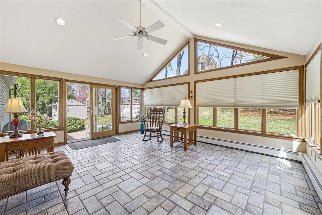 Photo of 26 Longfellow Dr