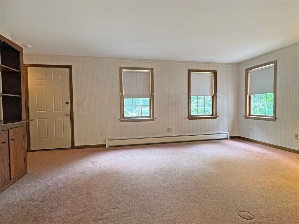 Photo of 486 Turners Falls Road