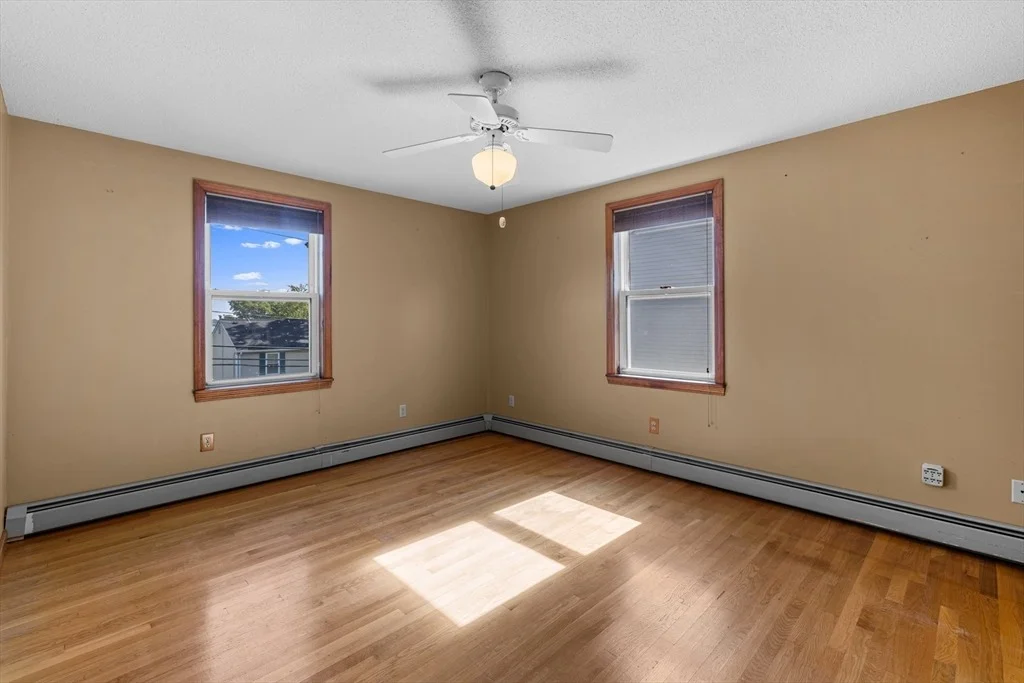 Photo of 1117 Newhall St.